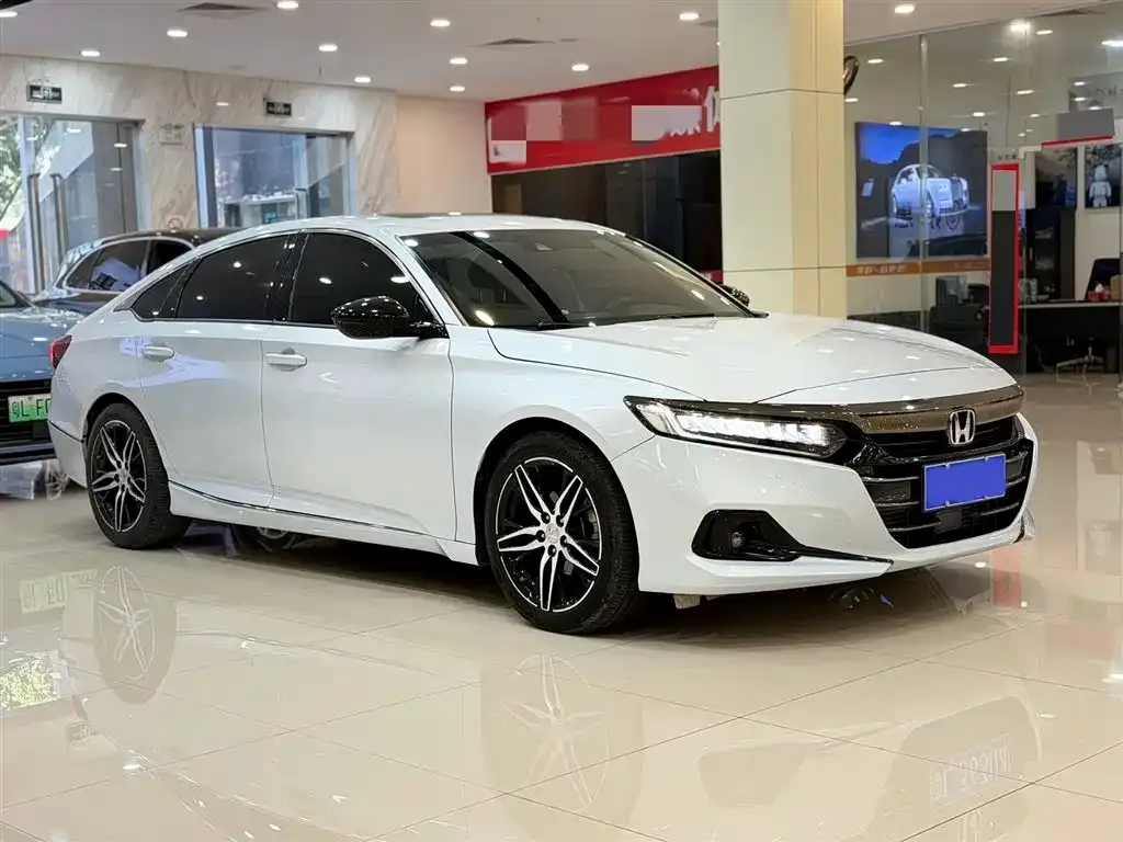 Honda Accord 2022 из CN, фото 2