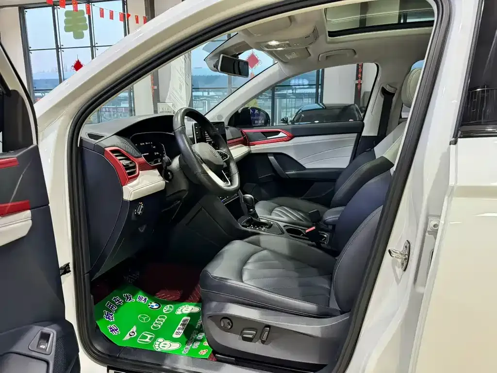 Volkswagen Tharu 2023 из CN, фото 3