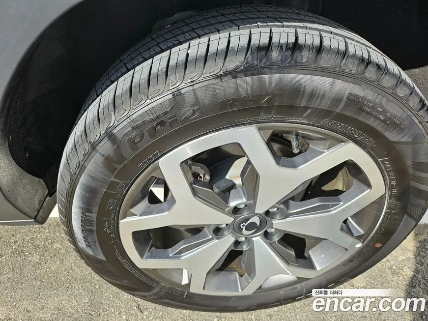 KG Mobility (Ssangyong) Torres — фото 10