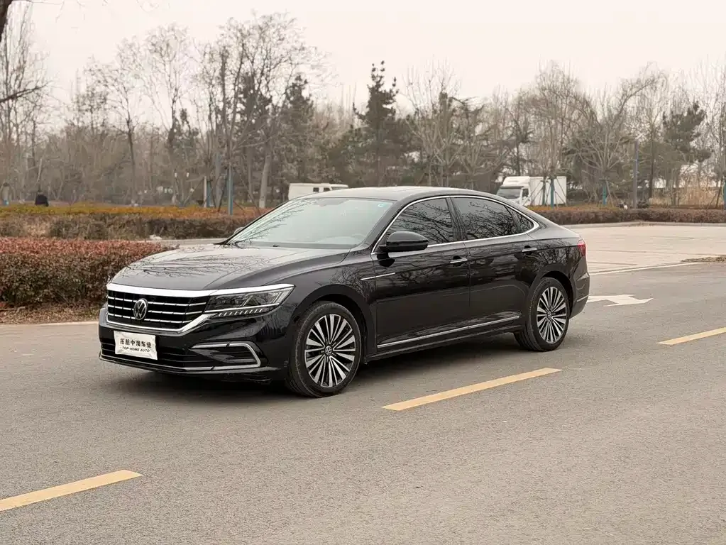 Volkswagen Passat 2021 из CN, фото 1