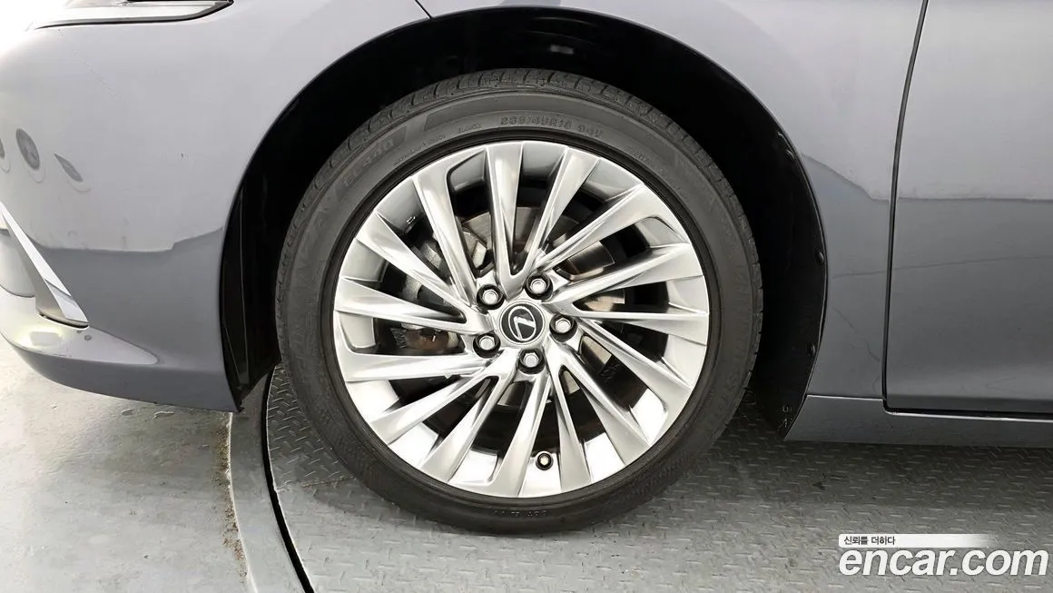 Lexus ES 2024 из KR, фото 7