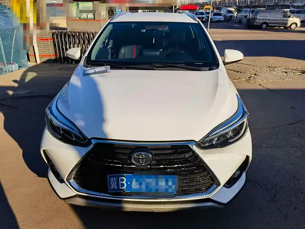 Toyota Yaris L 2023 из CN, фото 3