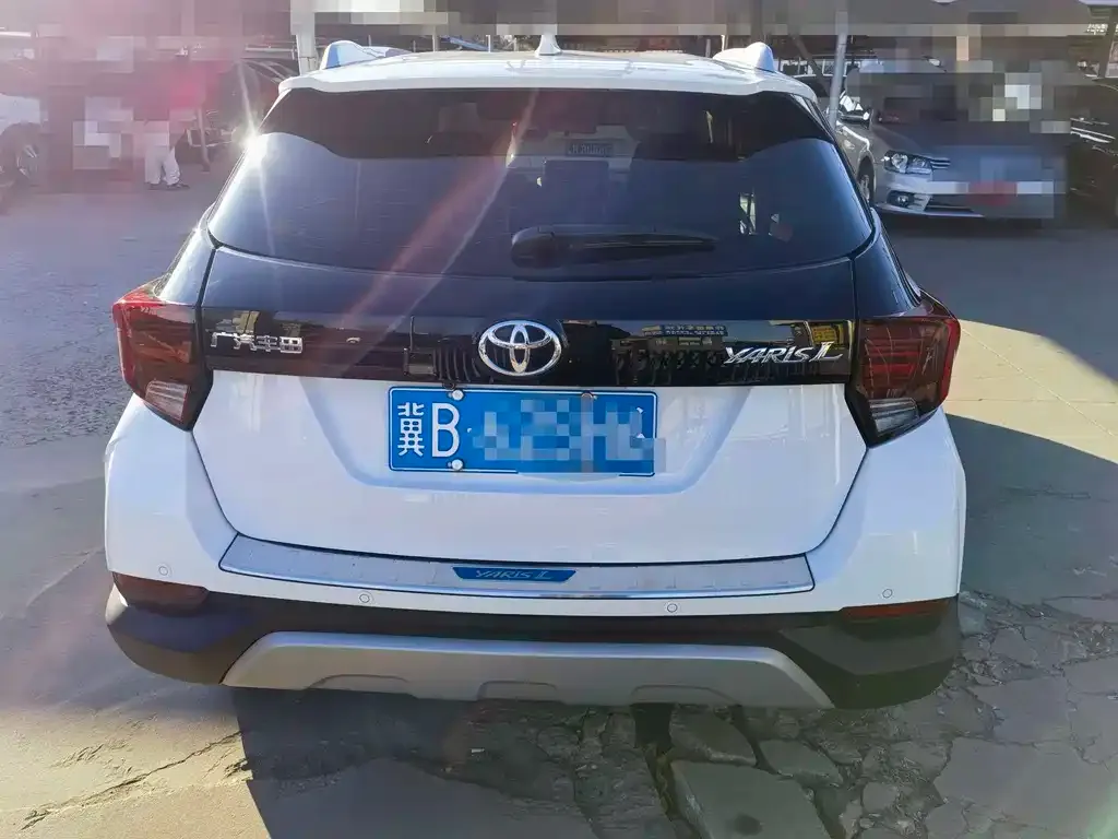 Toyota Yaris L 2023 из CN, фото 6