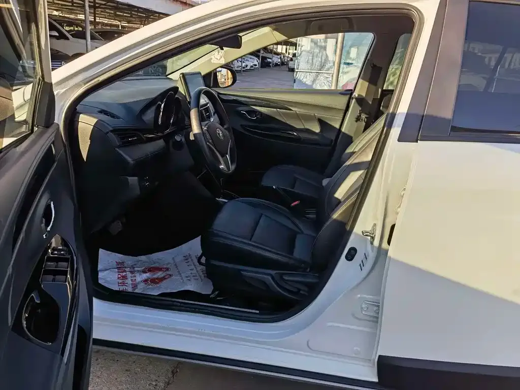 Toyota Yaris L 2023 из CN, фото 7