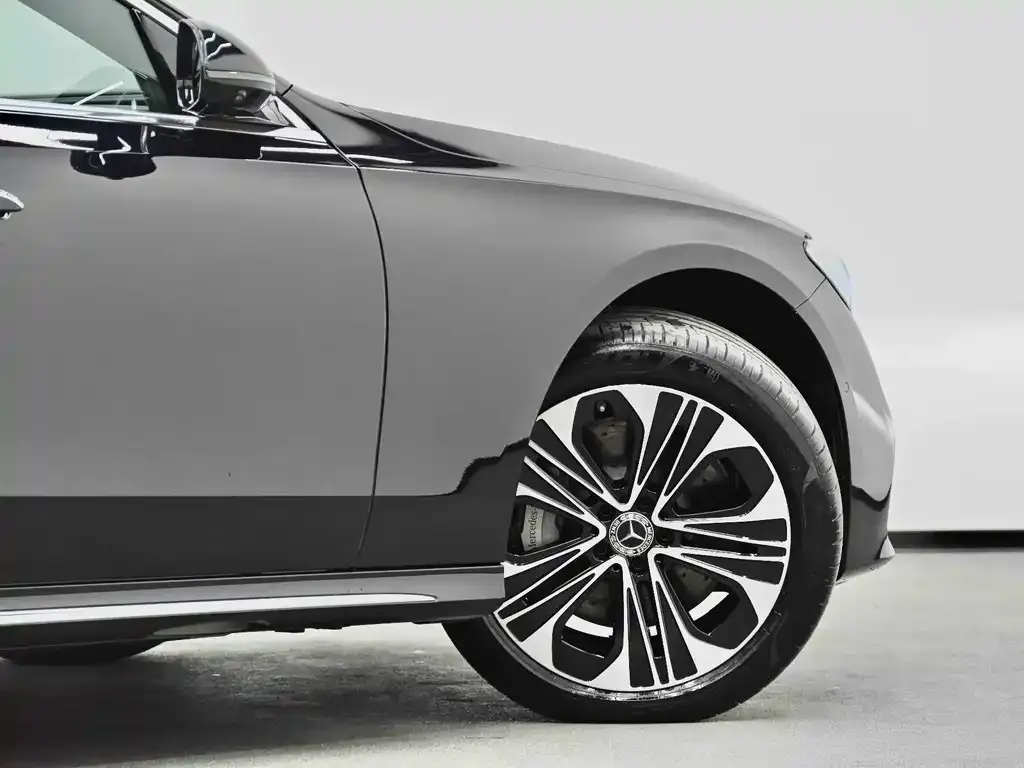 Mercedes-Benz E-Class New Energy — фото 5