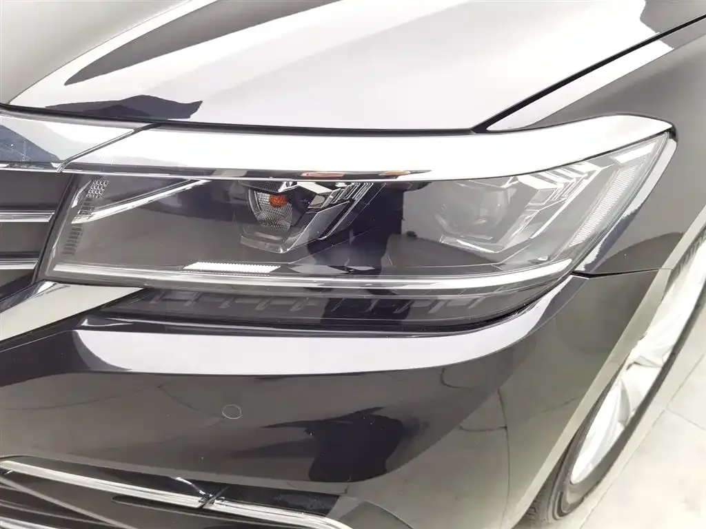 Volkswagen Passat — фото 9