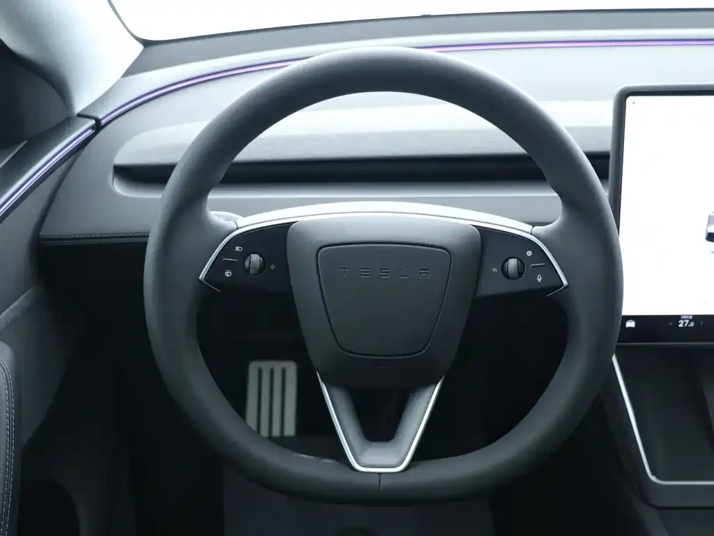 Tesla Model Y 2025 из CN, фото 6
