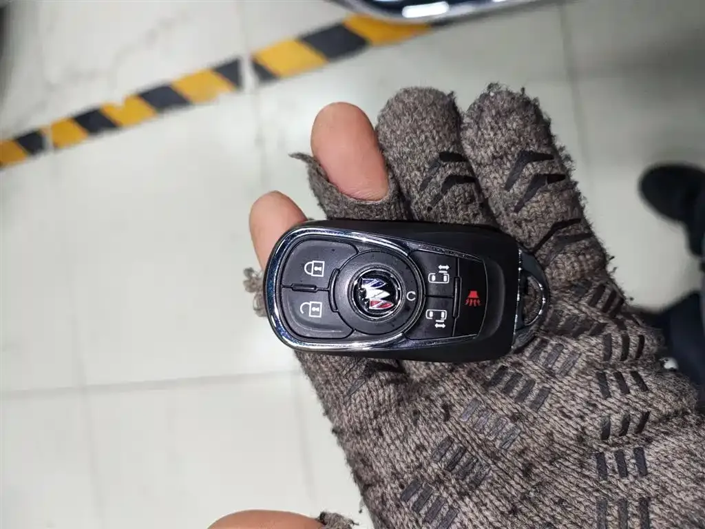 Buick GL8 2024 из CN, фото 9