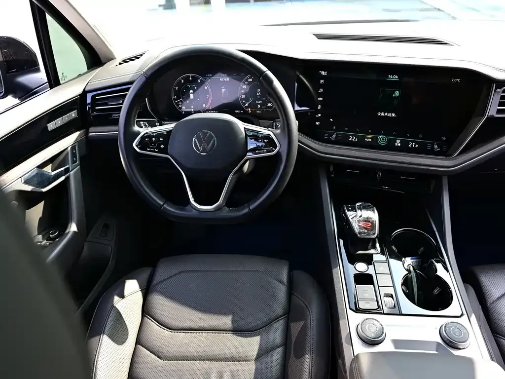 Volkswagen Touareg 2023 из CN, фото 8