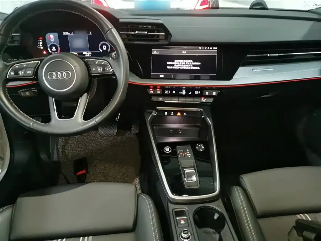 Audi A3 2024 из CN, фото 10
