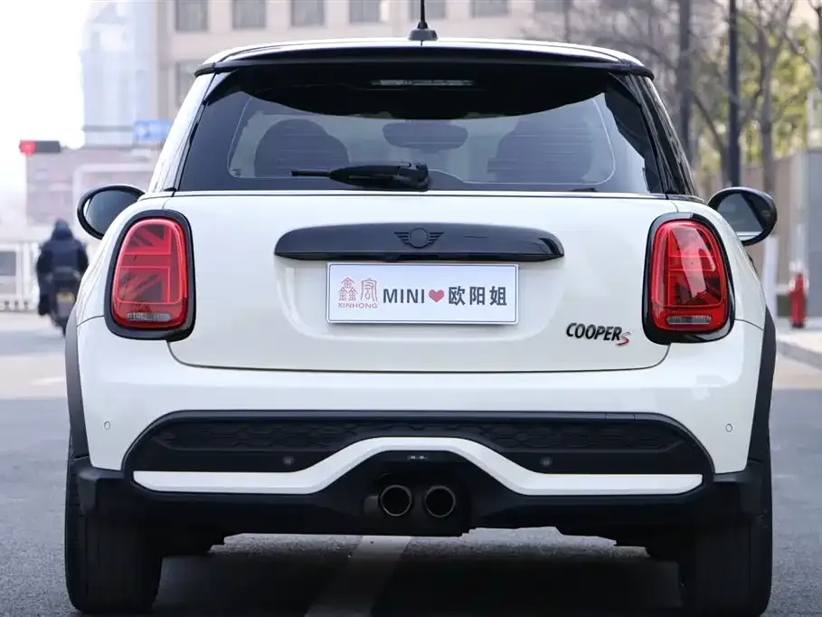 MINI Cooper (3-door) 2023 из CN, фото 7