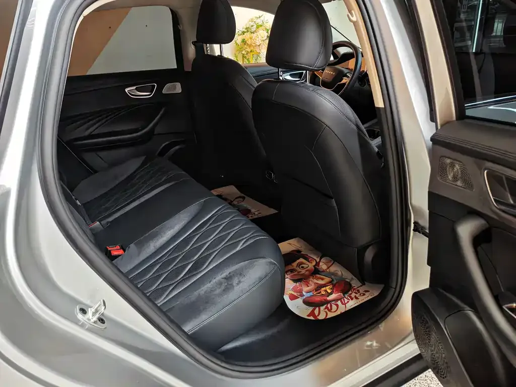 Roewe D7 2023 из CN, фото 3