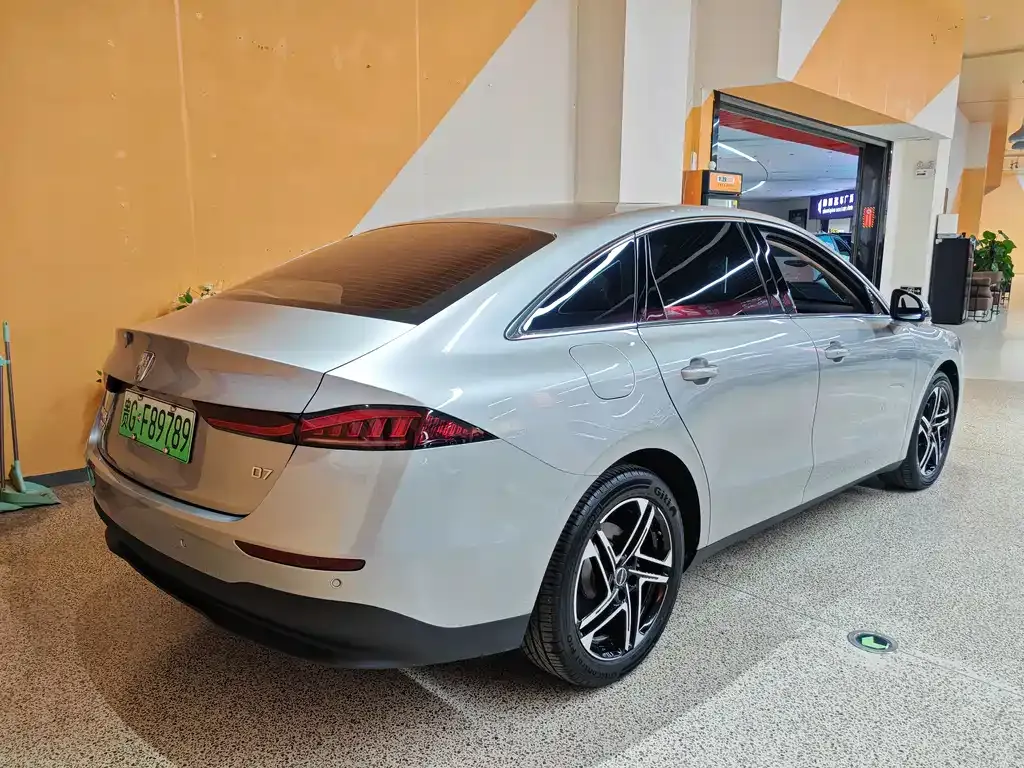 Roewe D7 2023 из CN, фото 4