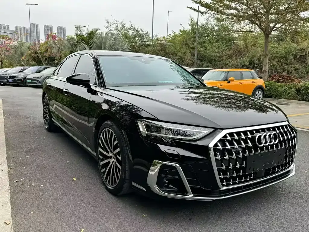 Audi A8 2022 из CN, фото 9