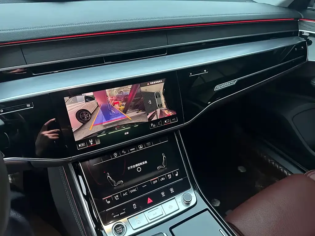 Audi A8 2022 из CN, фото 5