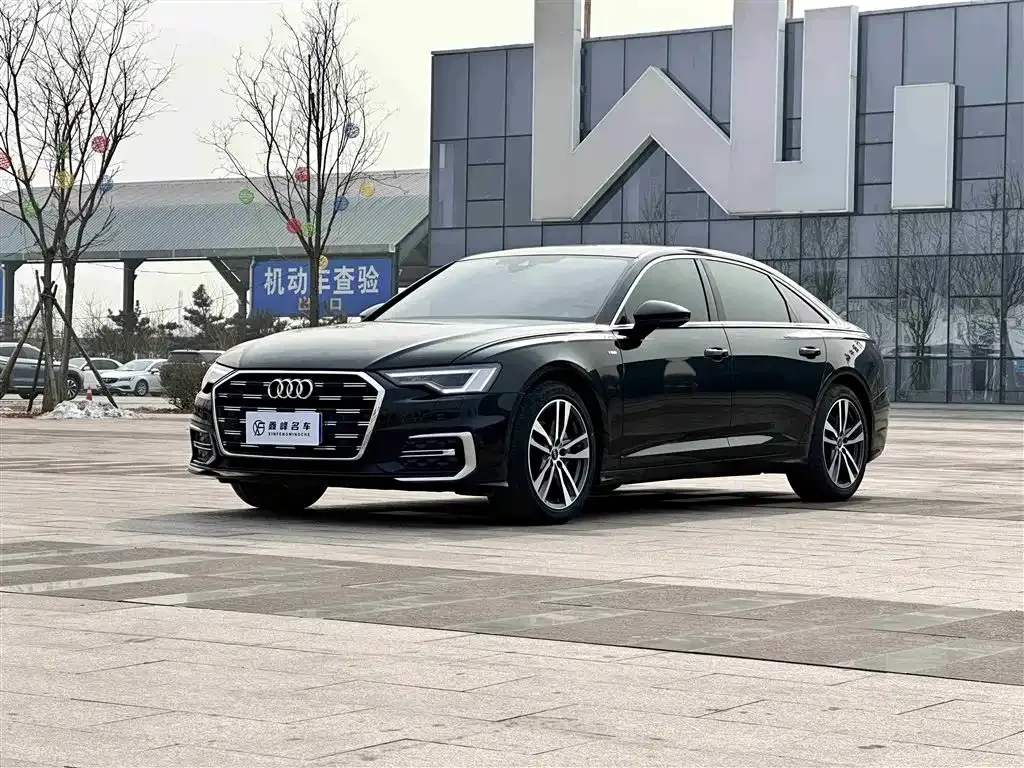 Audi A6L 2024 из CN, фото 1