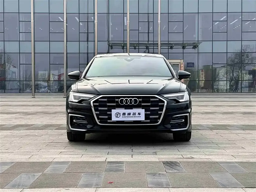Audi A6L 2024 из CN, фото 5