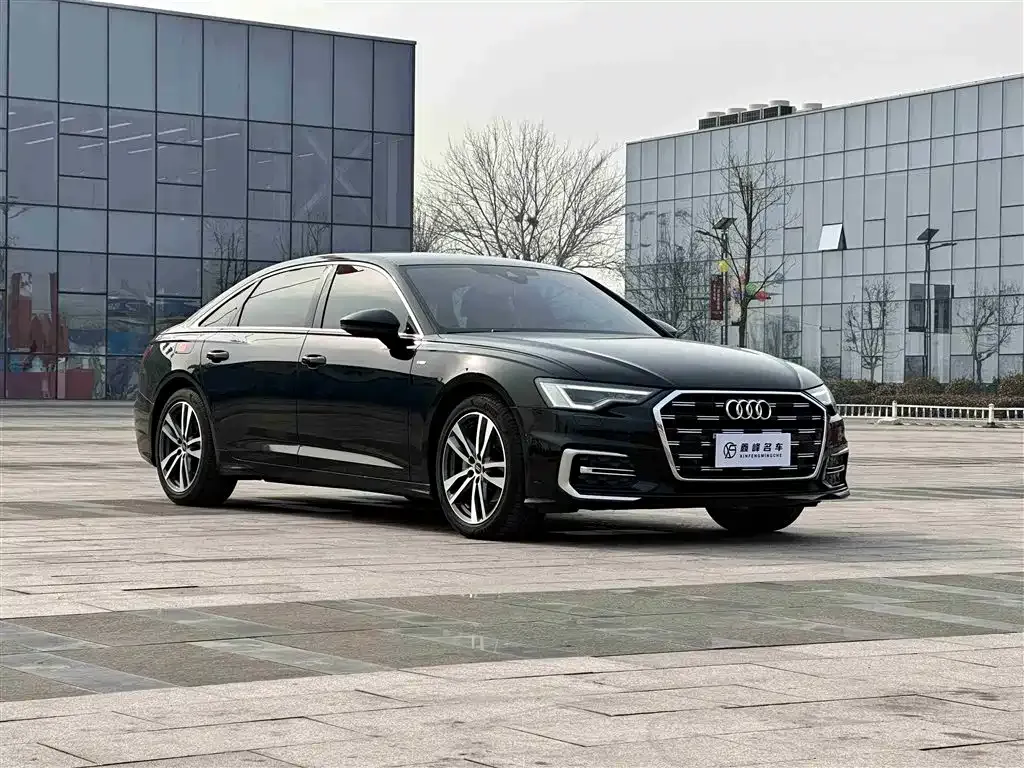 Audi A6L 2024 из CN, фото 9
