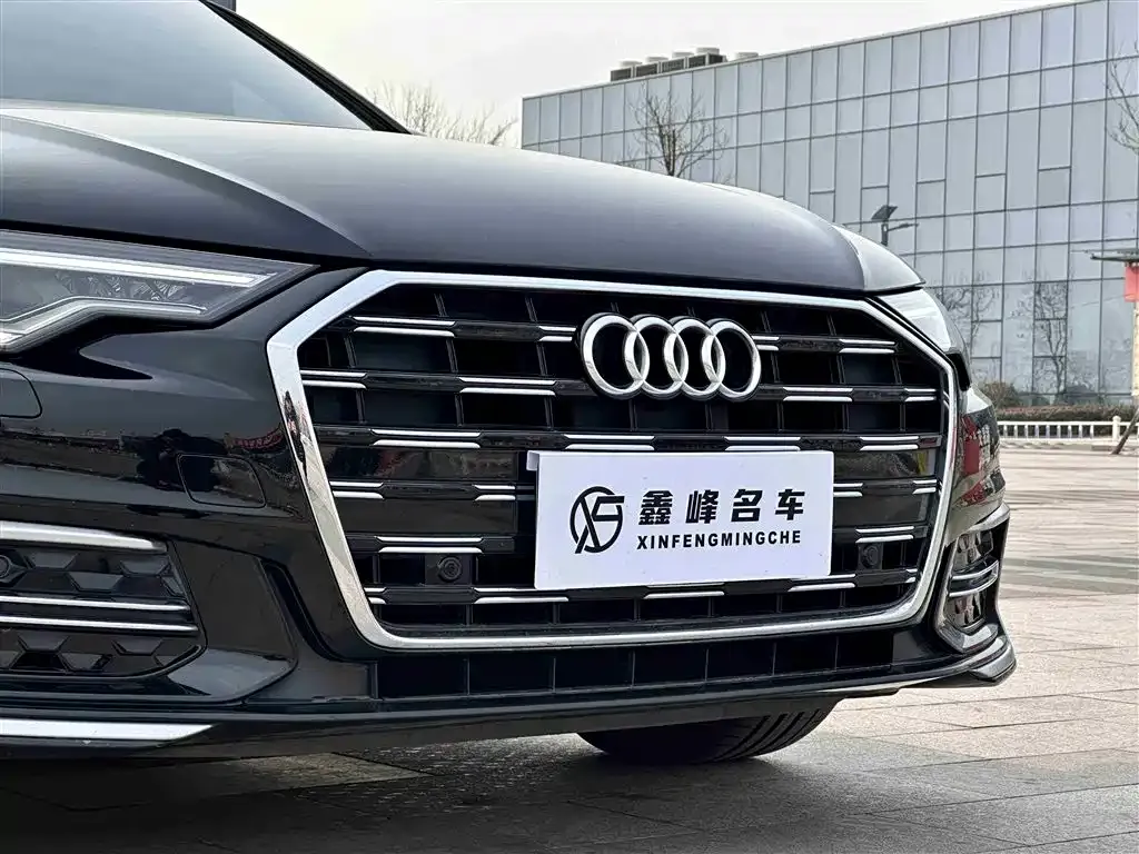 Audi A6L 2024 из CN, фото 2