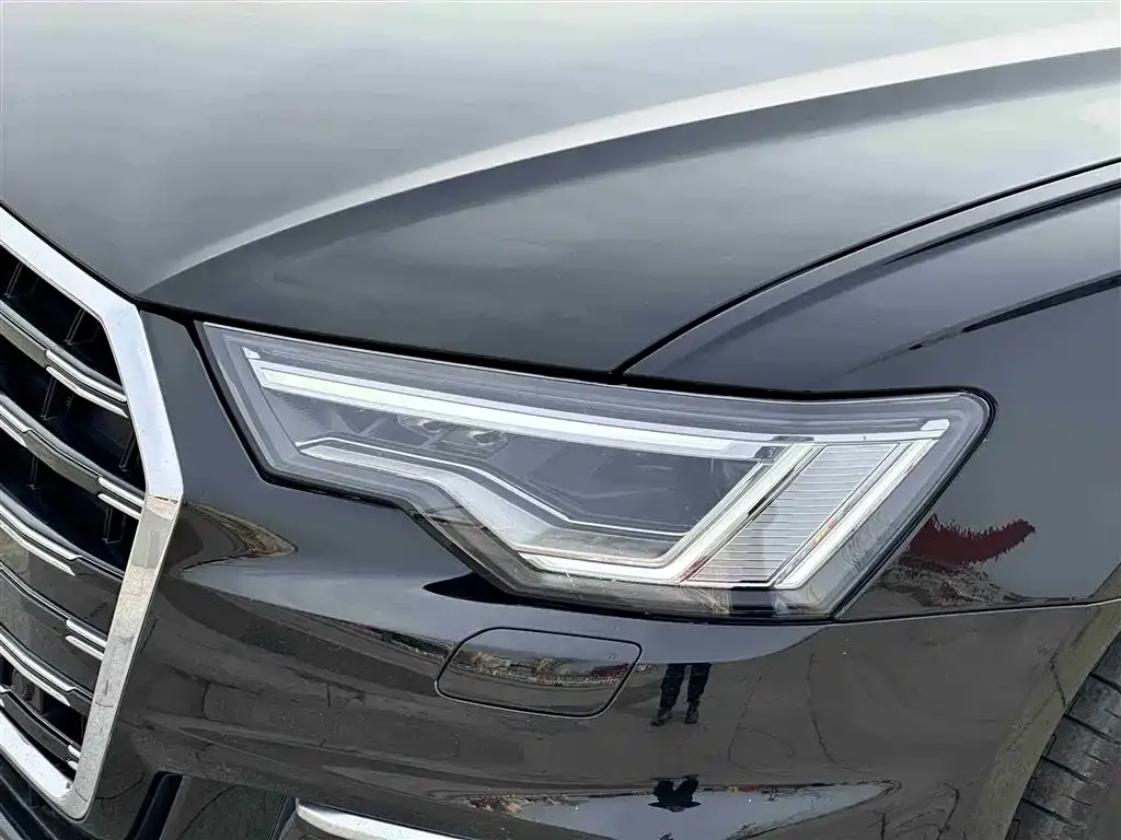 Audi A6L 2024 из CN, фото 6