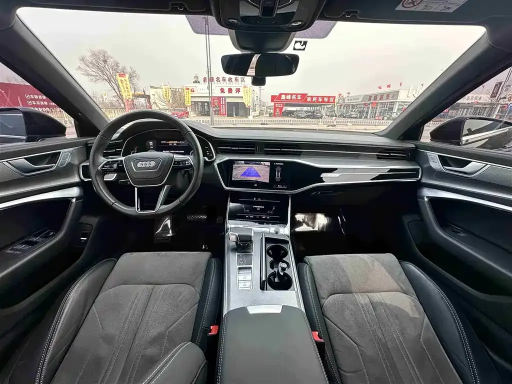 Audi A6L 2024 из CN, фото 8