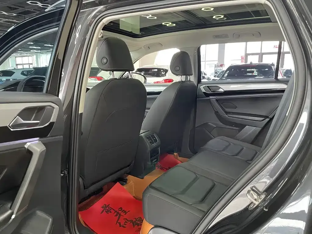 Volkswagen Tayron 2022 из CN, фото 8