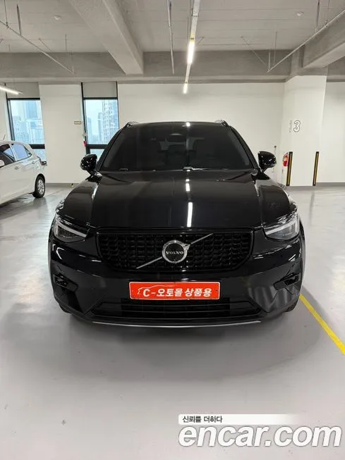 Volvo XC40 2024 из KR, фото 2