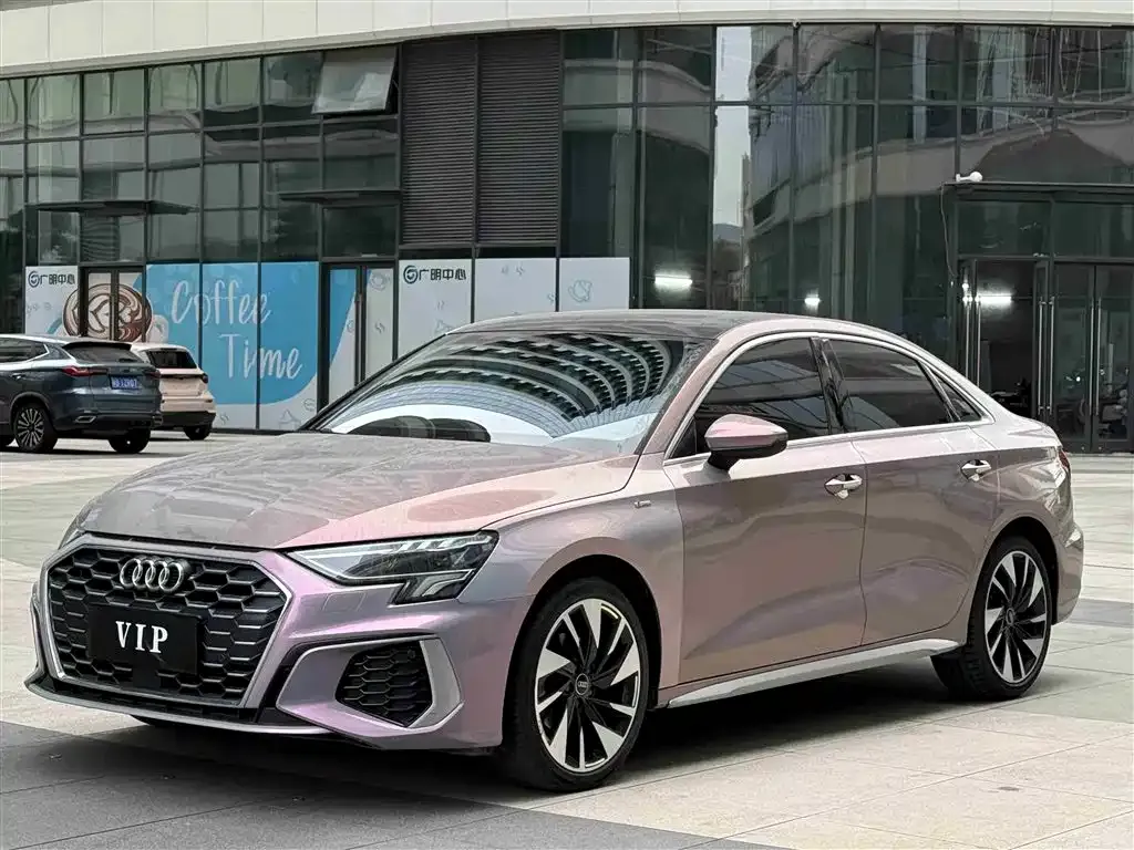 Audi A3 2024 из CN, фото 1