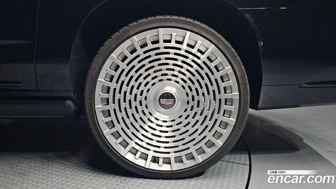 Cadillac Escalade 2022 из KR, фото 8