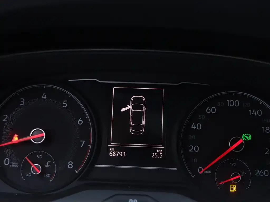 Volkswagen Passat 2021 из CN, фото 4
