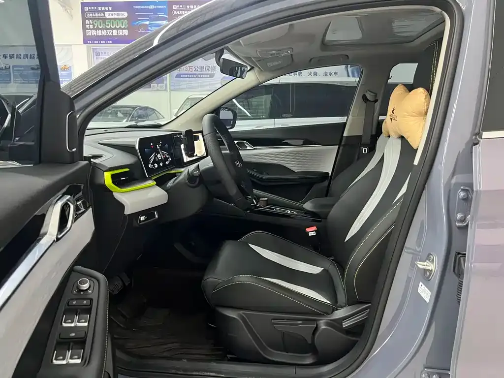 Geely Binyue 2023 из CN, фото 6