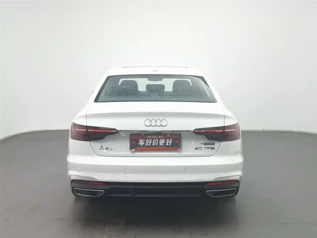Audi A4L 2022 из CN, фото 7