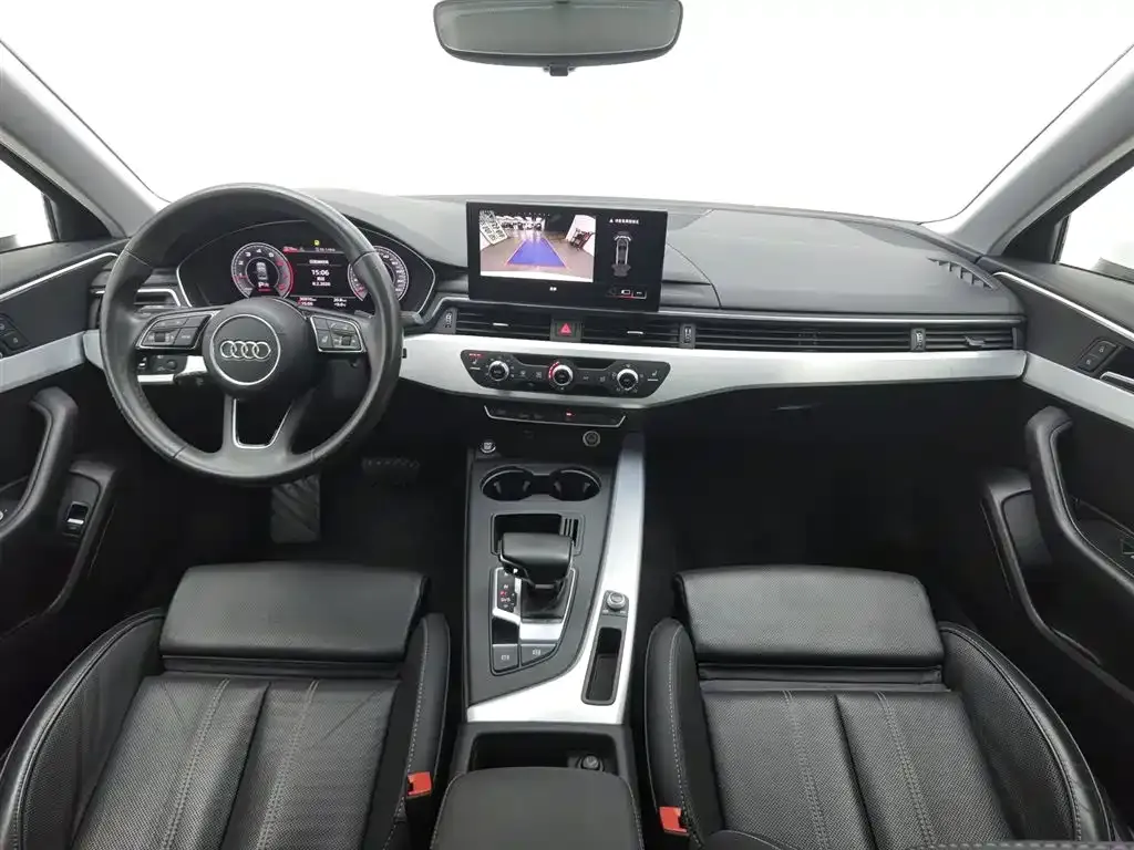 Audi A4L 2022 из CN, фото 10