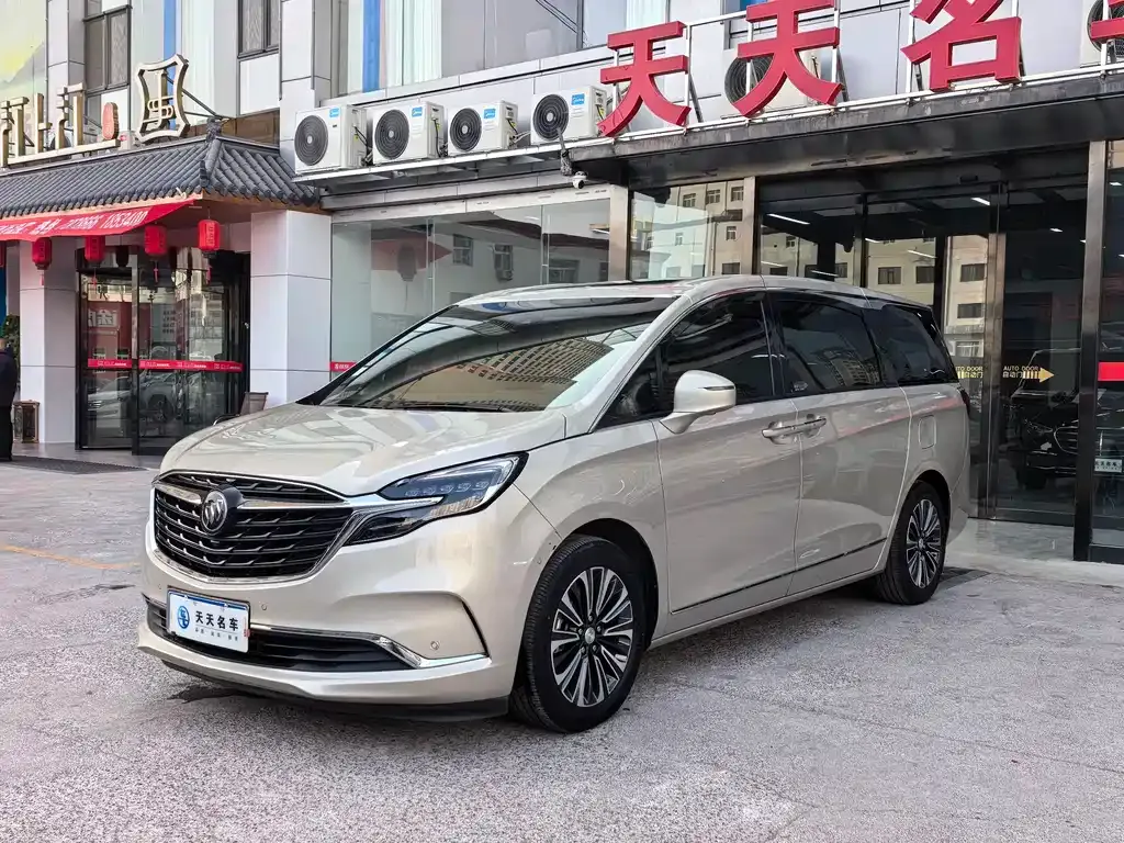 Buick GL8 2022 из CN, фото 1