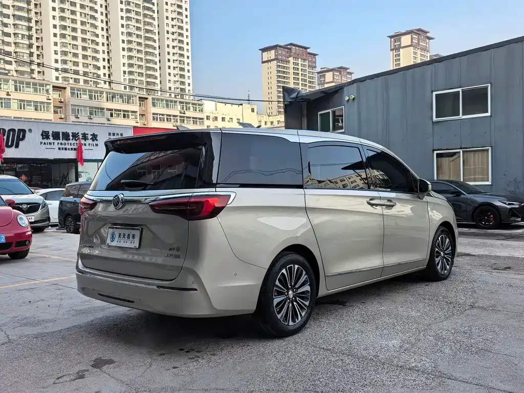 Buick GL8 2022 из CN, фото 10