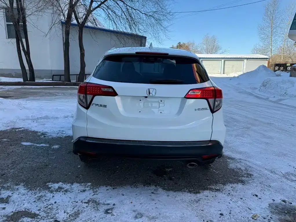 Honda Vezel 2022 из CN, фото 8