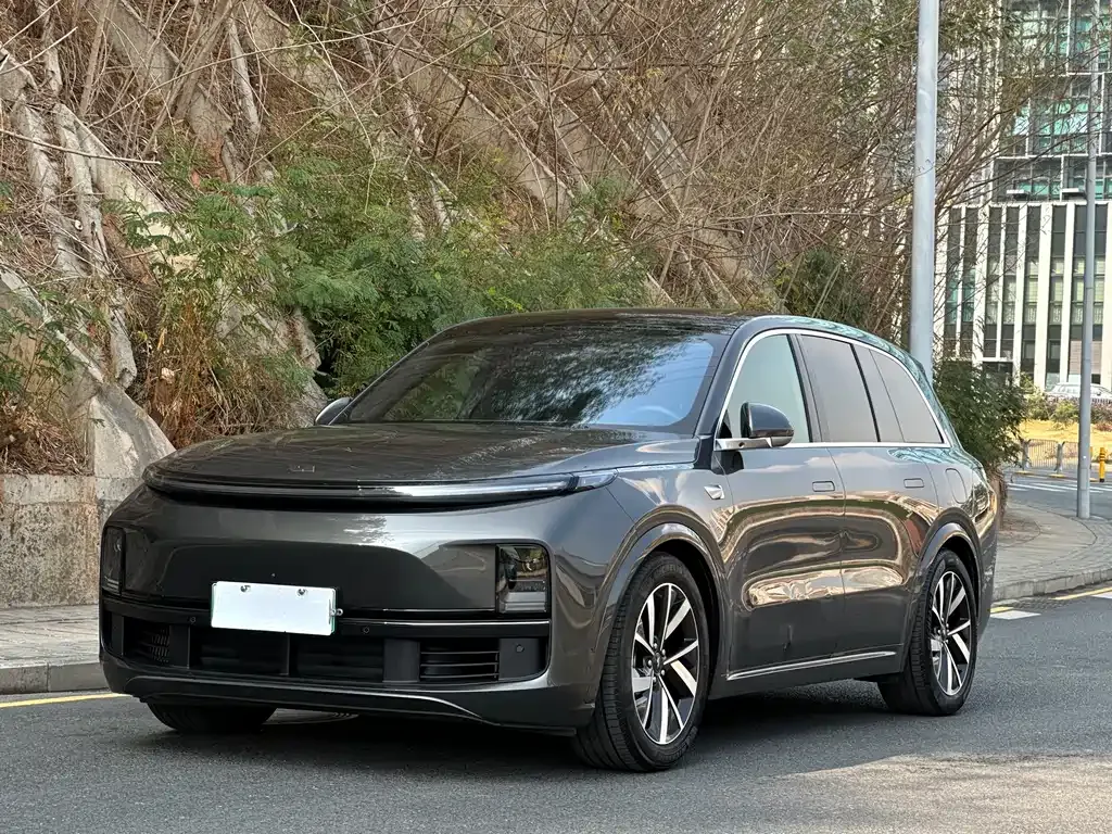 Li Auto L8 2023 из CN, фото 1