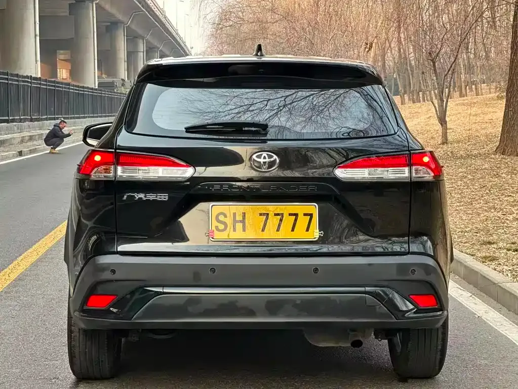 Toyota Frontlander 2024 из CN, фото 3
