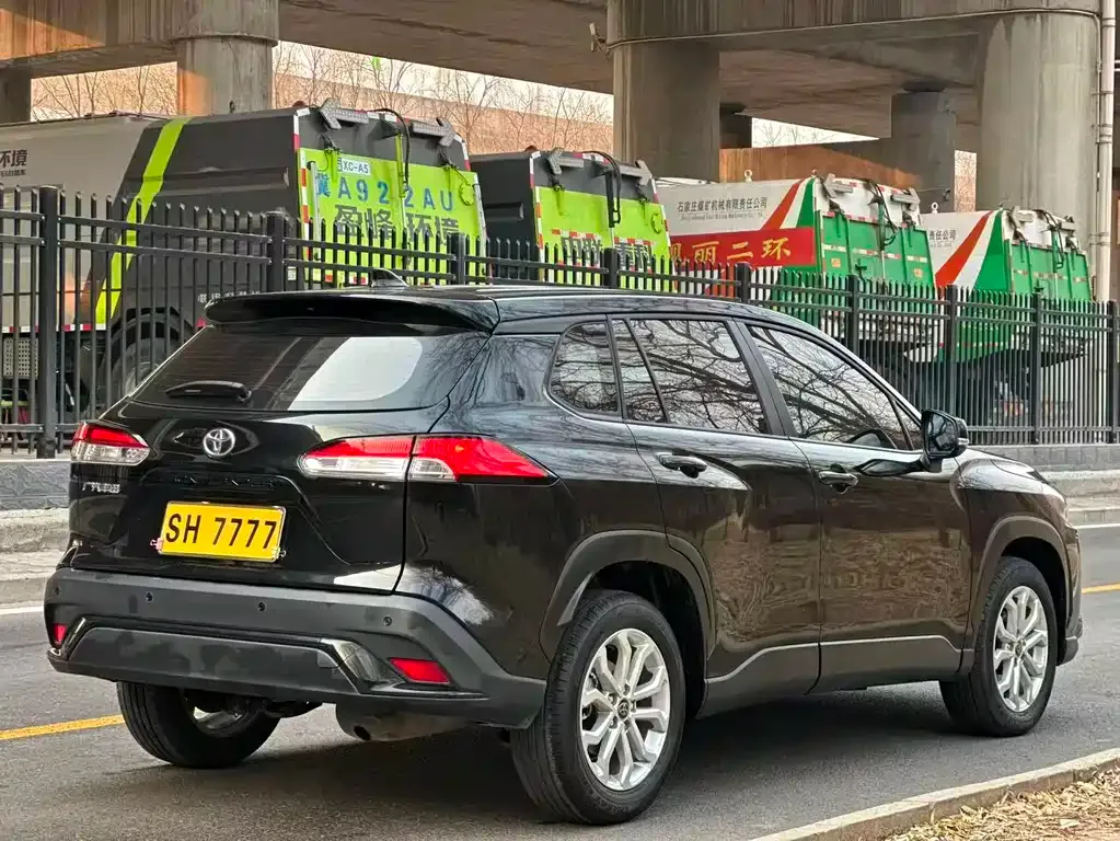 Toyota Frontlander 2024 из CN, фото 8