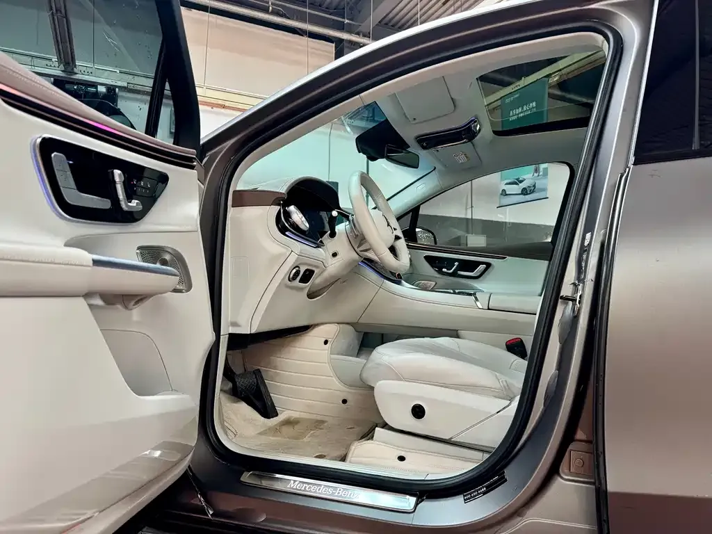 Mercedes-Benz EQE SUV 2025 из CN, фото 10