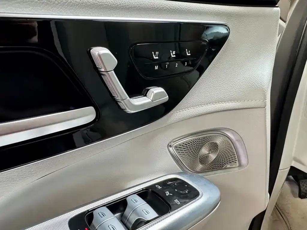 Mercedes-Benz EQE SUV 2025 из CN, фото 9