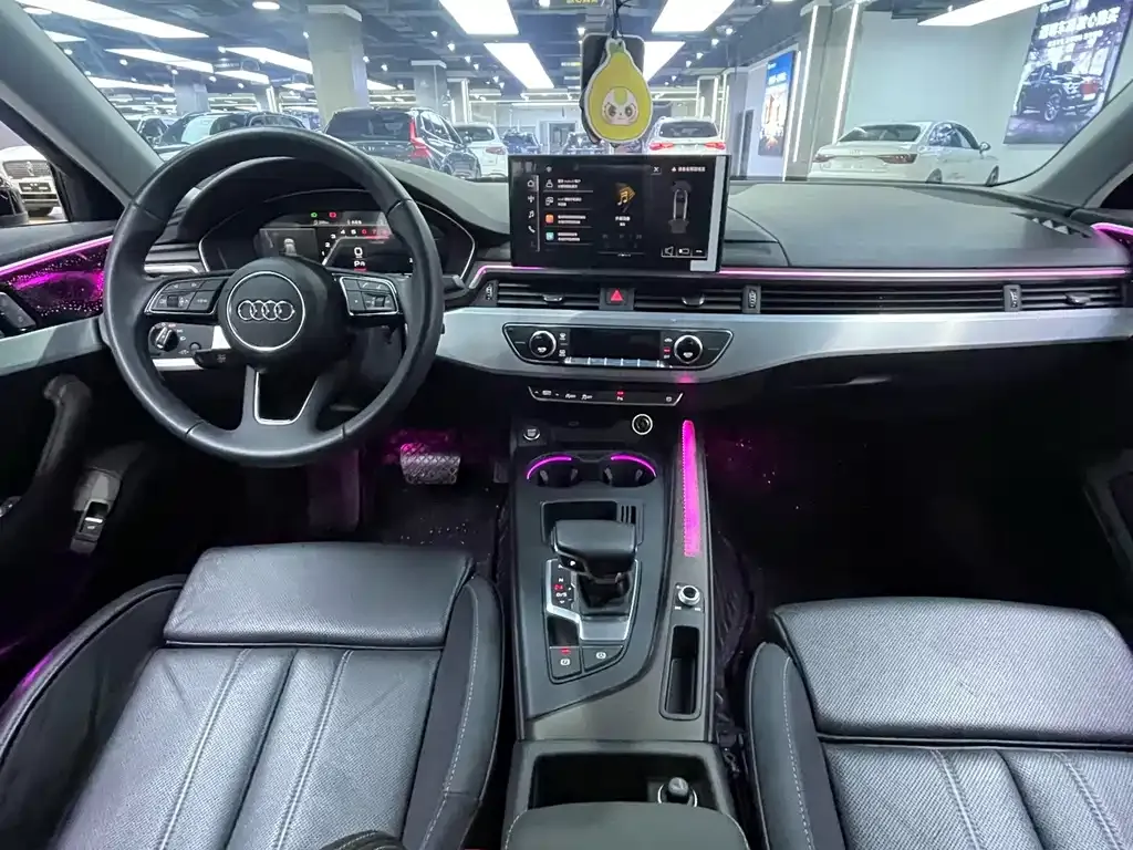 Audi A4L 2024 из CN, фото 5