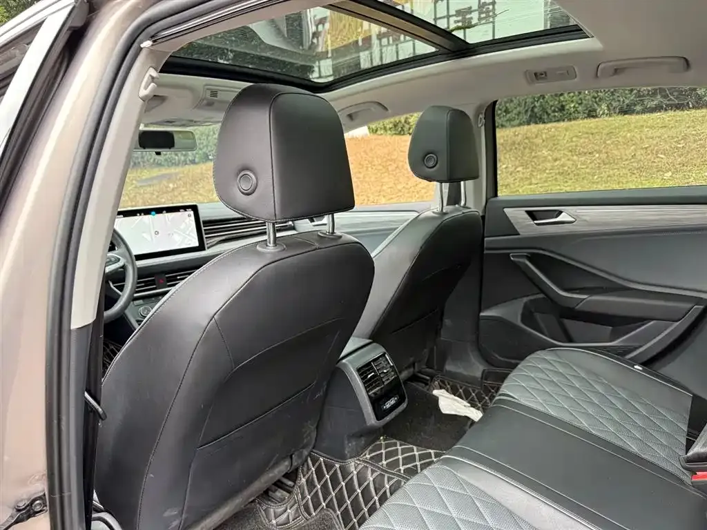 Volkswagen Sagitar 2023 из CN, фото 3