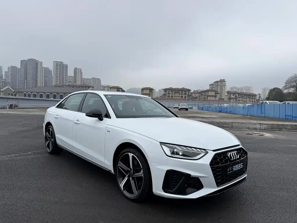 Audi A4L 2024 из CN, фото 2