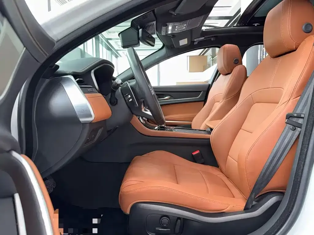 Jaguar XFL 2022 из CN, фото 10