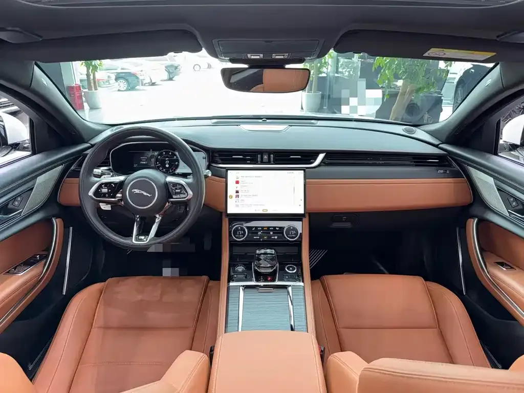 Jaguar XFL 2022 из CN, фото 8
