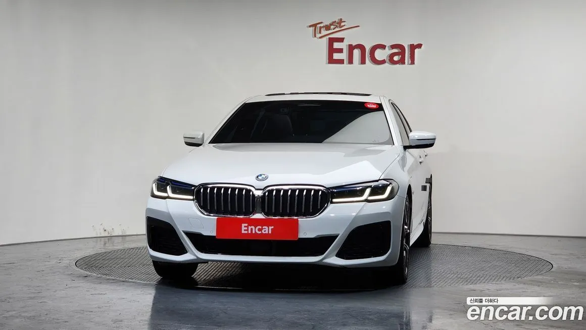 BMW 5-Series 2022 из KR, фото 2