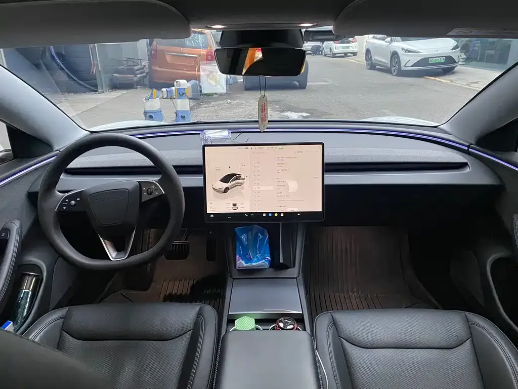 Tesla Model 3 2023 из CN, фото 7