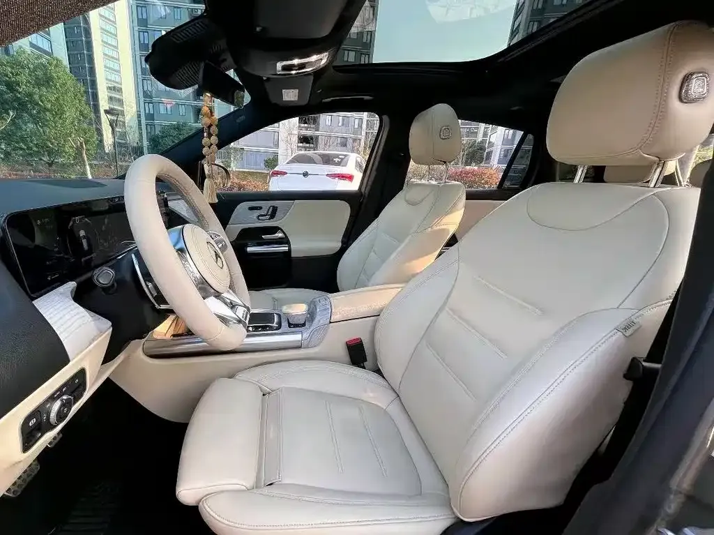 Mercedes-Benz GLA AMG — фото 3