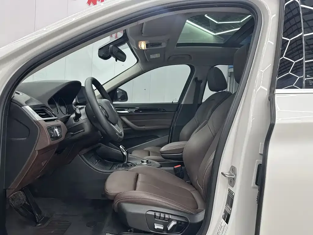 BMW X1 2022 из CN, фото 8